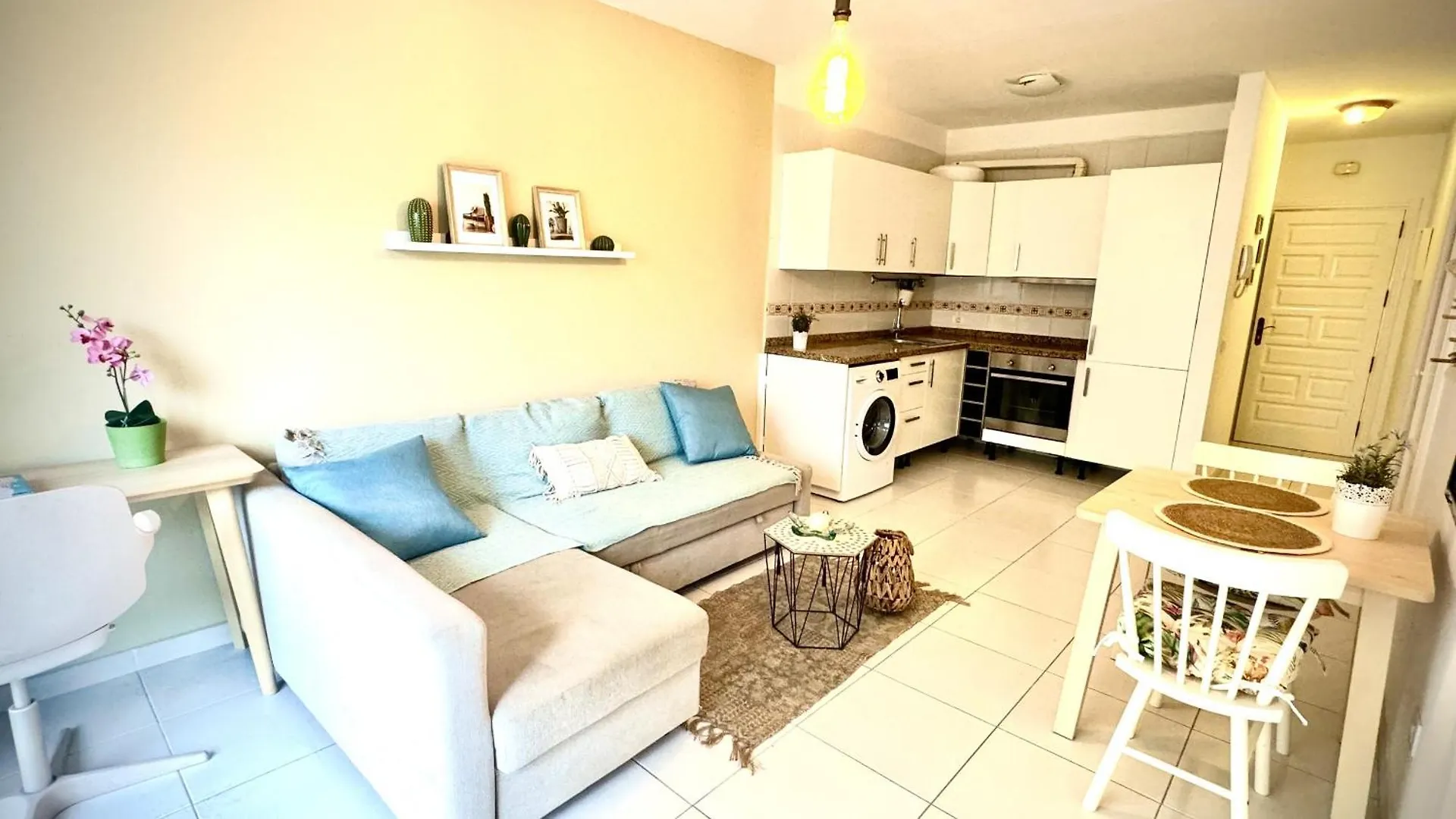 El Medano Surf Playa Y Relax By Deihu Experiencias Apartment 0*, El Medano (Tenerife) Spain